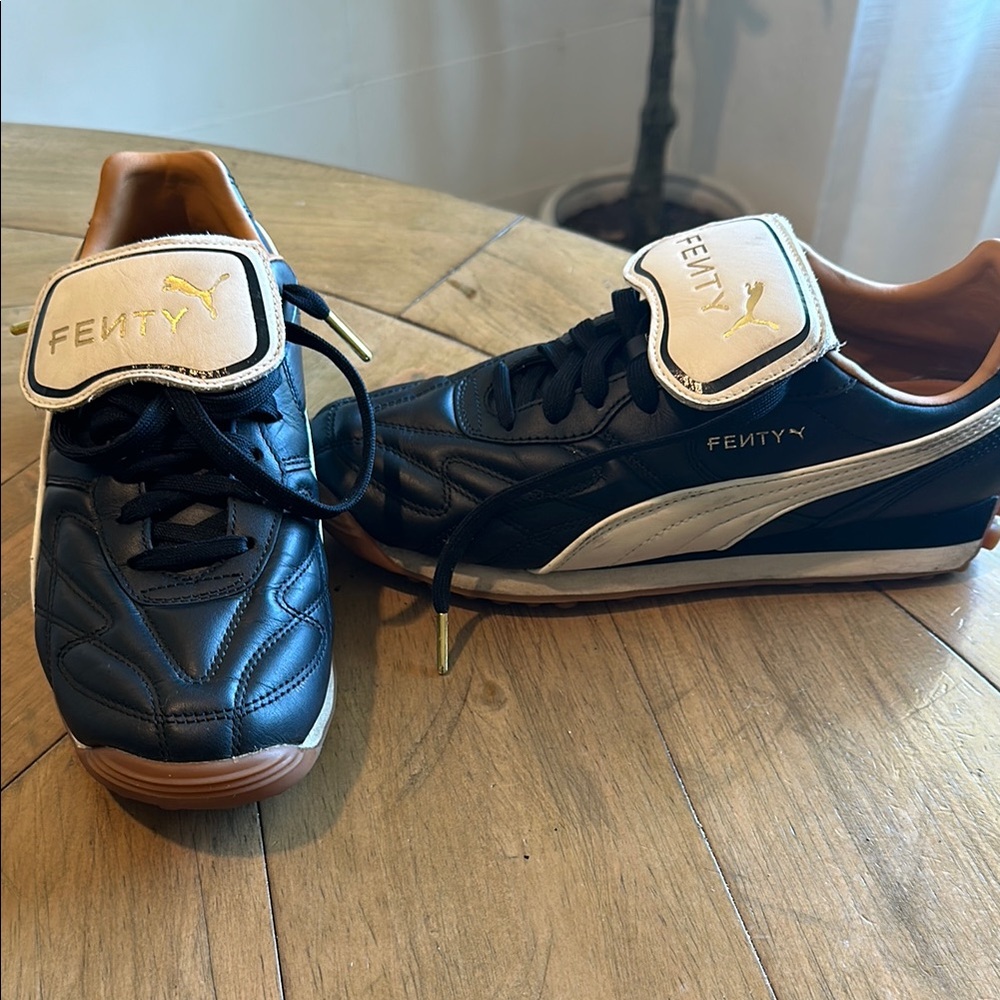 PUMA
PUMA Avanti VL x Fenty 'Black'